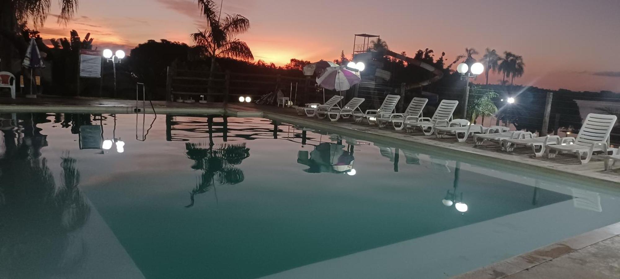 Hotel Sunset Water Club Paranapanema Exterior foto