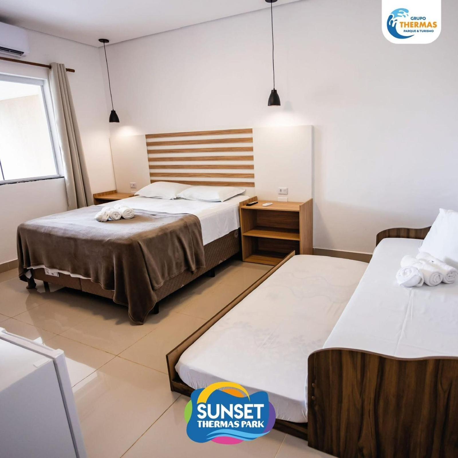 Hotel Sunset Water Club Paranapanema Exterior foto
